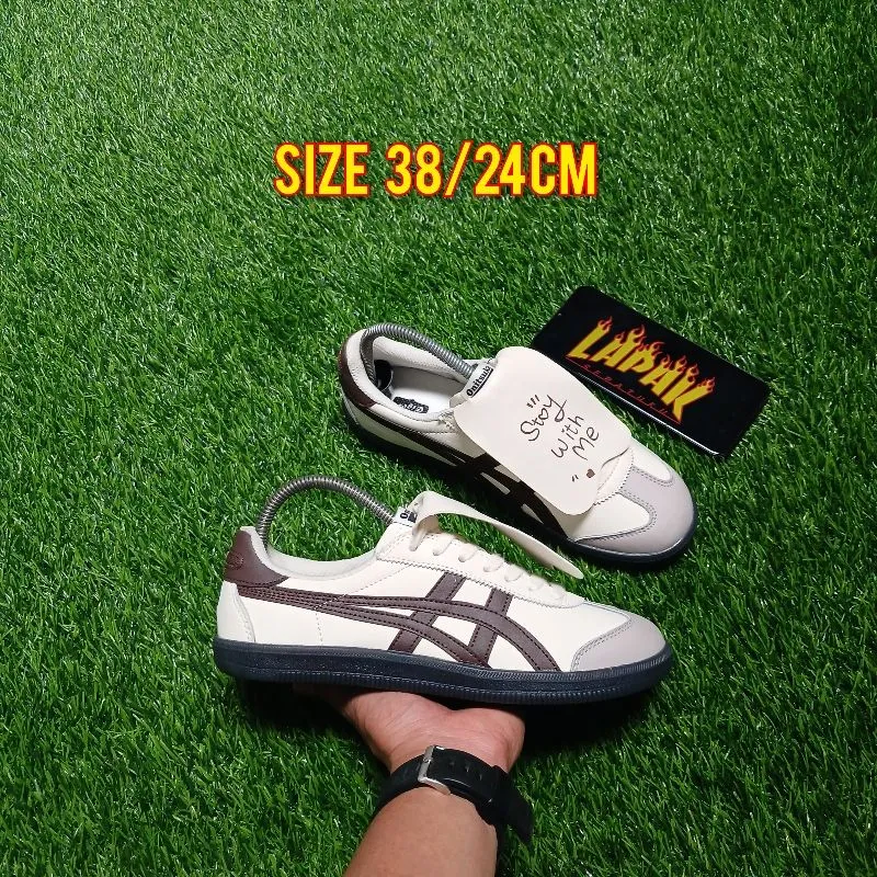 Onitsuka Tiger Casual Sneakers Wanita burgundy cream photo 1