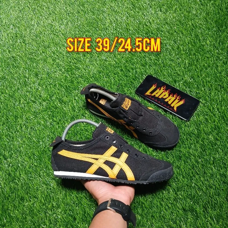 Onitsuka Tiger Casual Sneakers Wanita black yellow photo 1