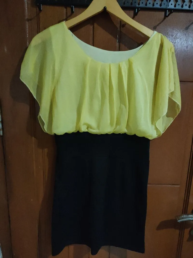 Goth Trench coat Wanita black yellow photo 1