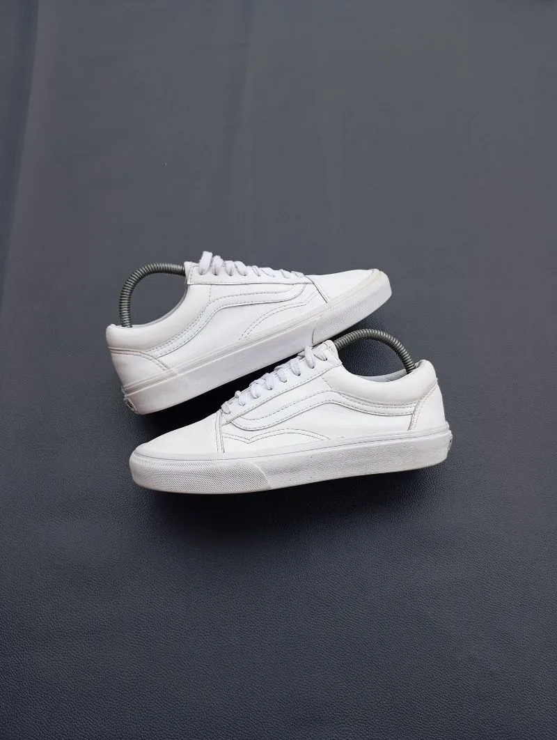 VANS Casual Sneakers Wanita white photo 1