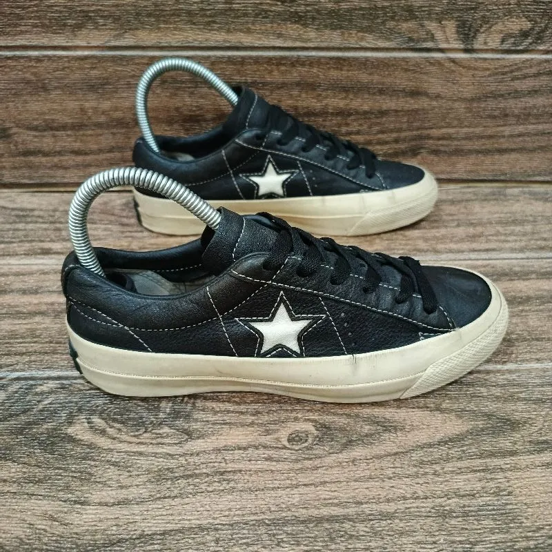Converse Streetwear Skater Sneakers Wanita black photo 1