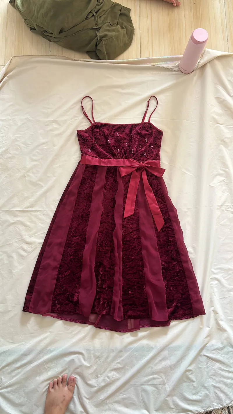 Coquette Midi dress Wanita burgundy photo 1
