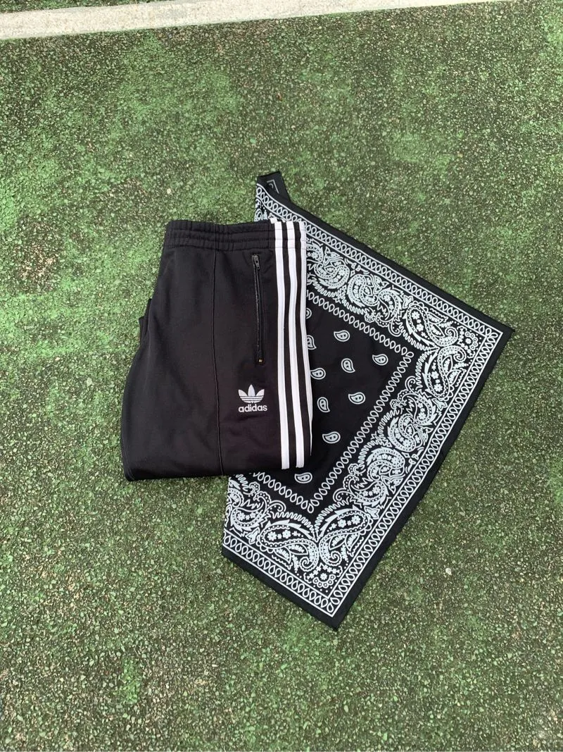 Adidas Casual Casual shirt Pria white black photo 1