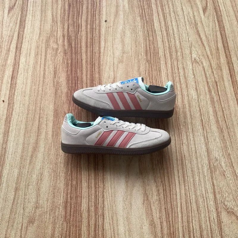 Adidas Casual Sneakers Wanita white pink photo 1