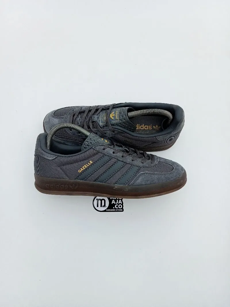 Adidas Streetwear Casual Sneakers Wanita gray photo 1