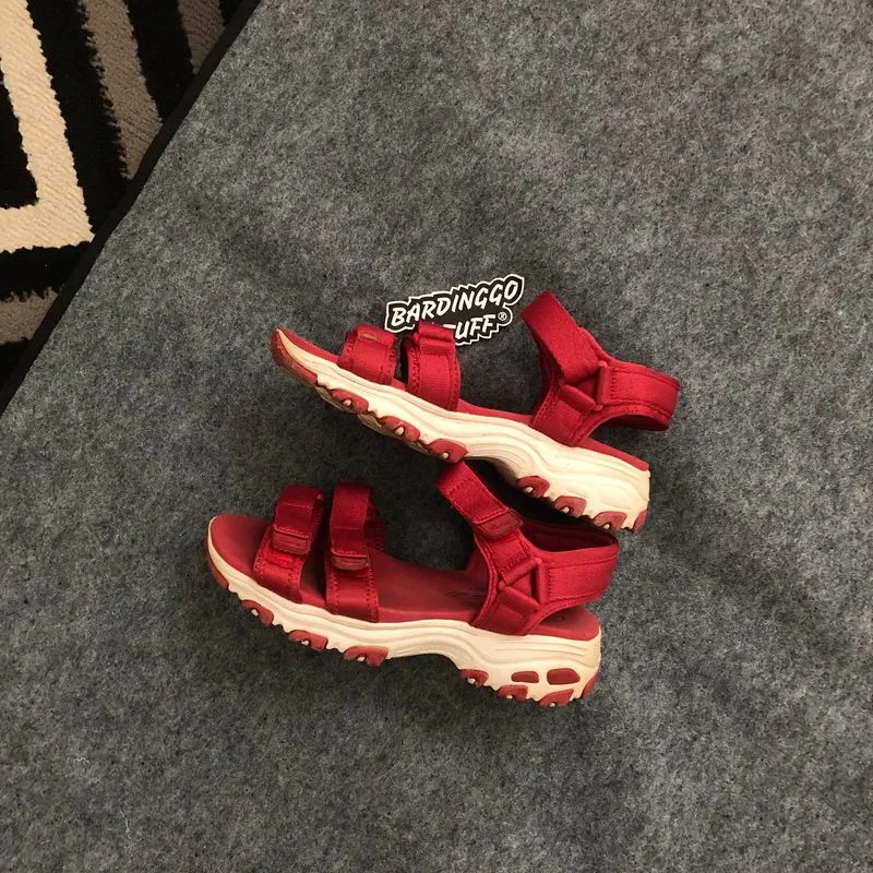 Skechers Casual Sandals & slide Wanita red photo 1
