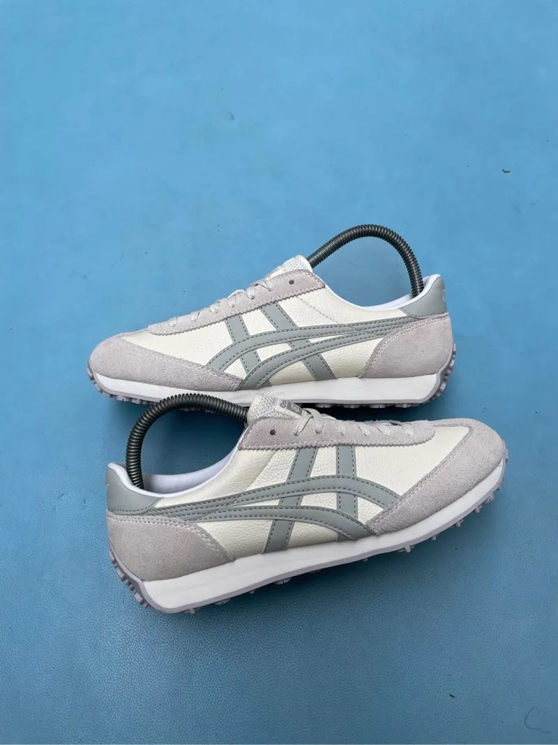 Onitsuka Tiger Indie Casual Sneakers Wanita gray cream photo 1