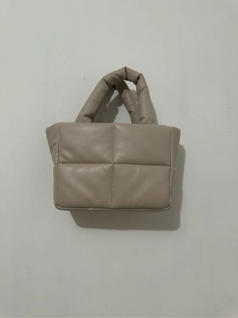 Minimalist Casual Crossbody Bag Wanita tan photo 1