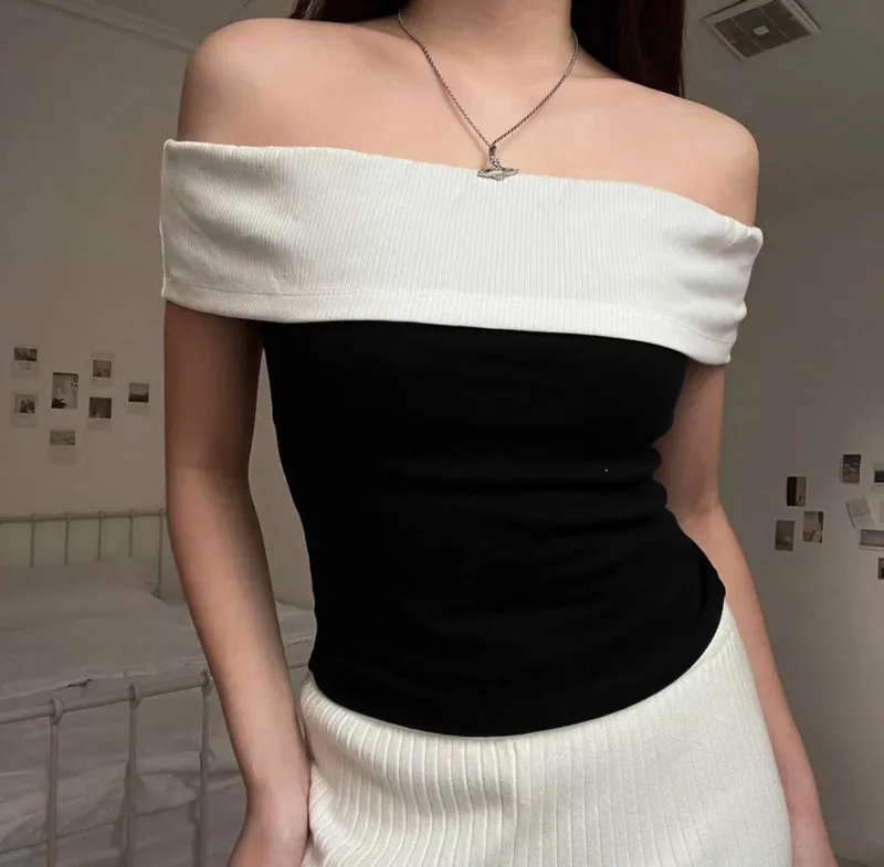 Luxury Casual Crop top Wanita white black photo 1