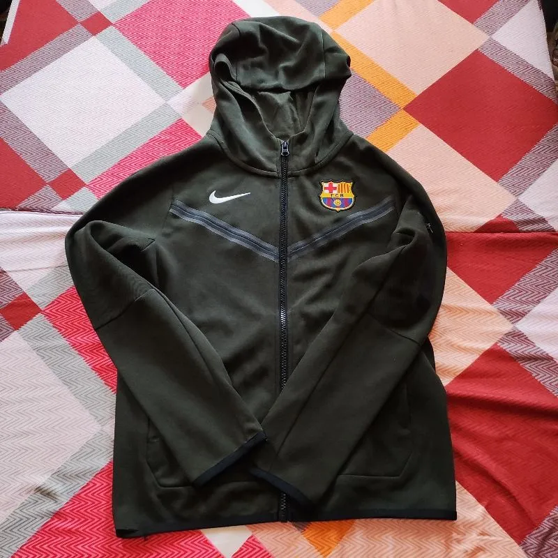 Nike Streetwear Sportswear Fleece Pria green black photo 1