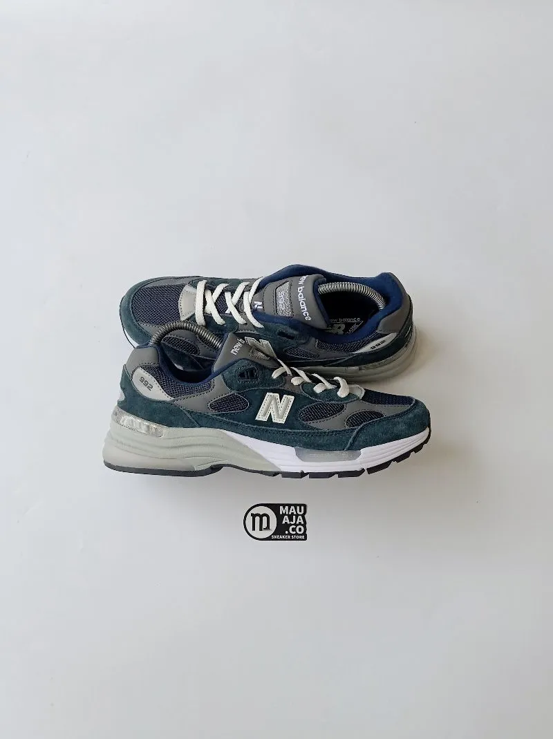 New Balance Sportswear Casual Sneakers Pria navy photo 1