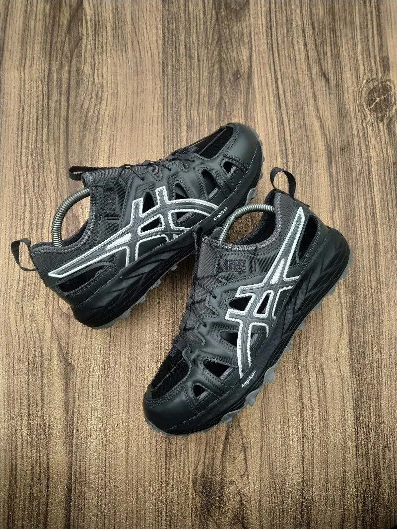 Asics Casual Sneakers Pria black photo 1
