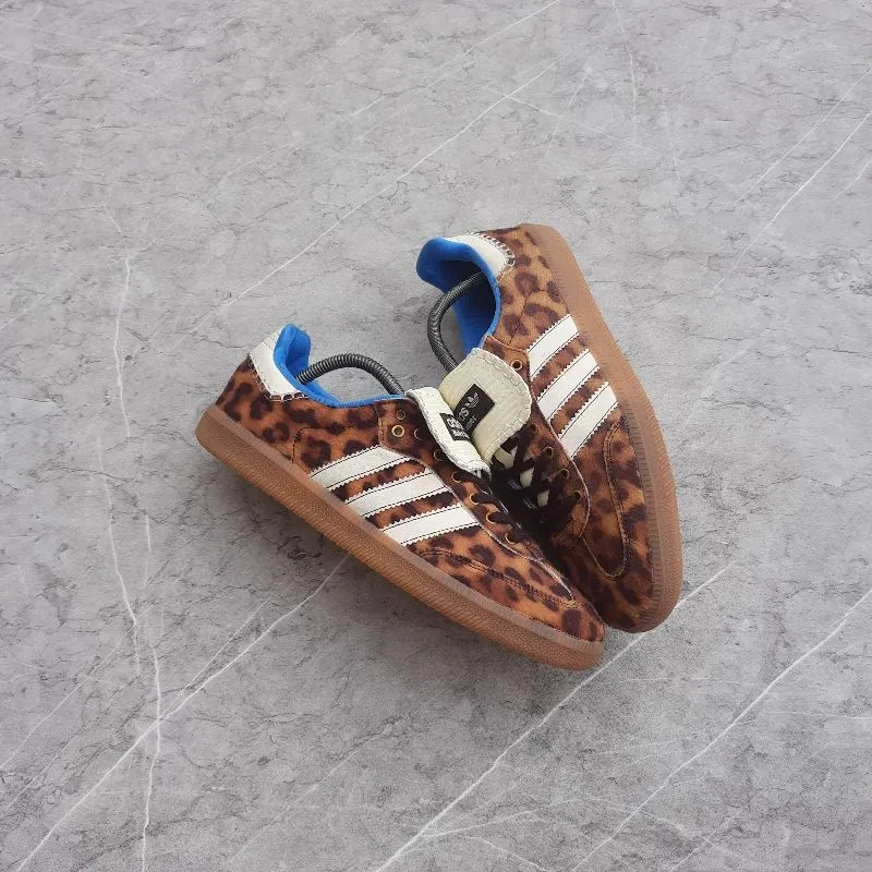 Adidas Casual Casual shoe Pria white brown photo 1