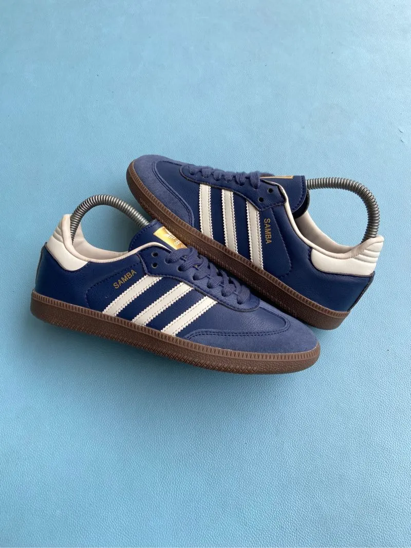 Adidas Casual Sneakers Wanita navy photo 1