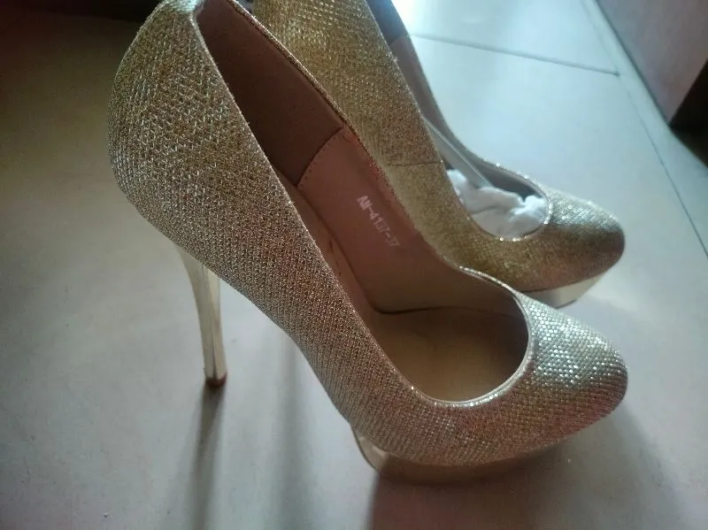 Japanese brand Luxury Heels Wanita gold photo 1