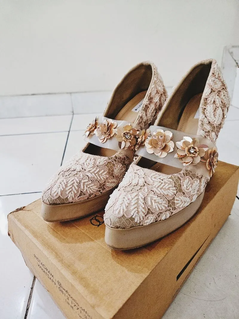 Vintage Heels Wanita pink photo 1