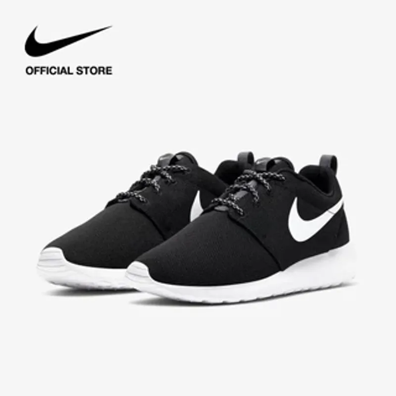 Nike Sportswear Sneakers Wanita white black photo 1