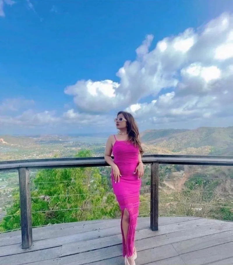 Luxury Bodycon dress Wanita pink photo 1