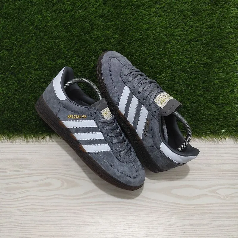 Adidas Casual Sneakers Pria white gray photo 1