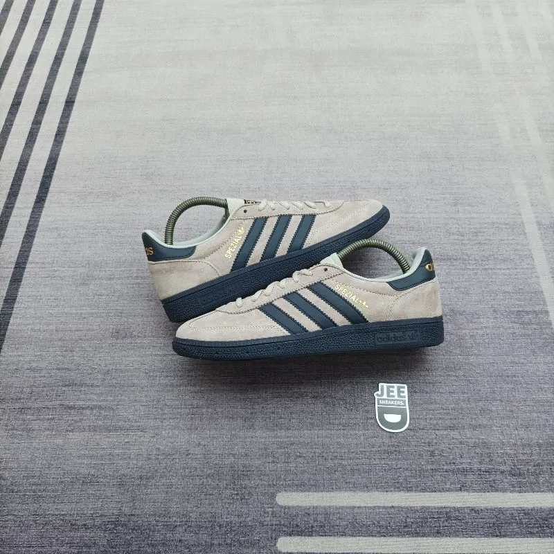 Adidas Casual Sneakers Pria navy gray photo 1
