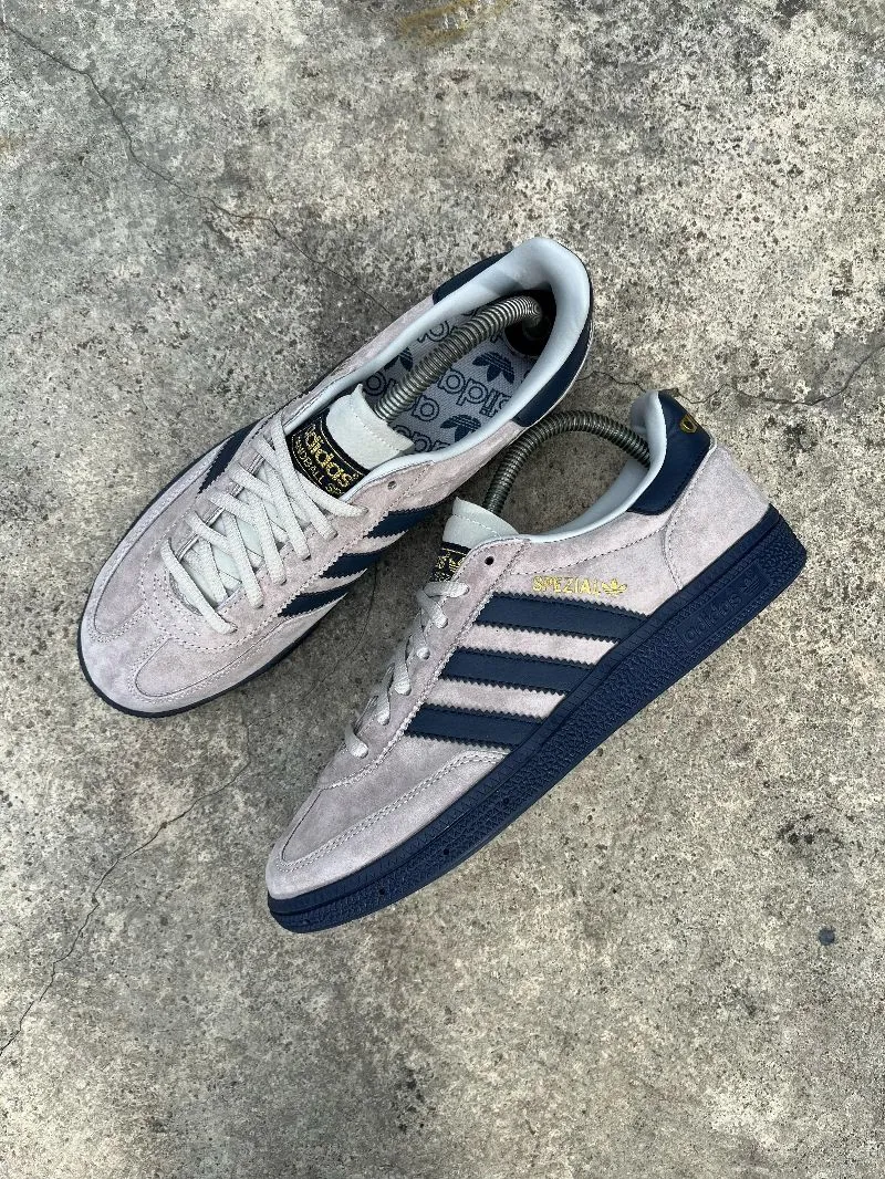 Adidas Casual Sneakers Pria navy gray photo 1