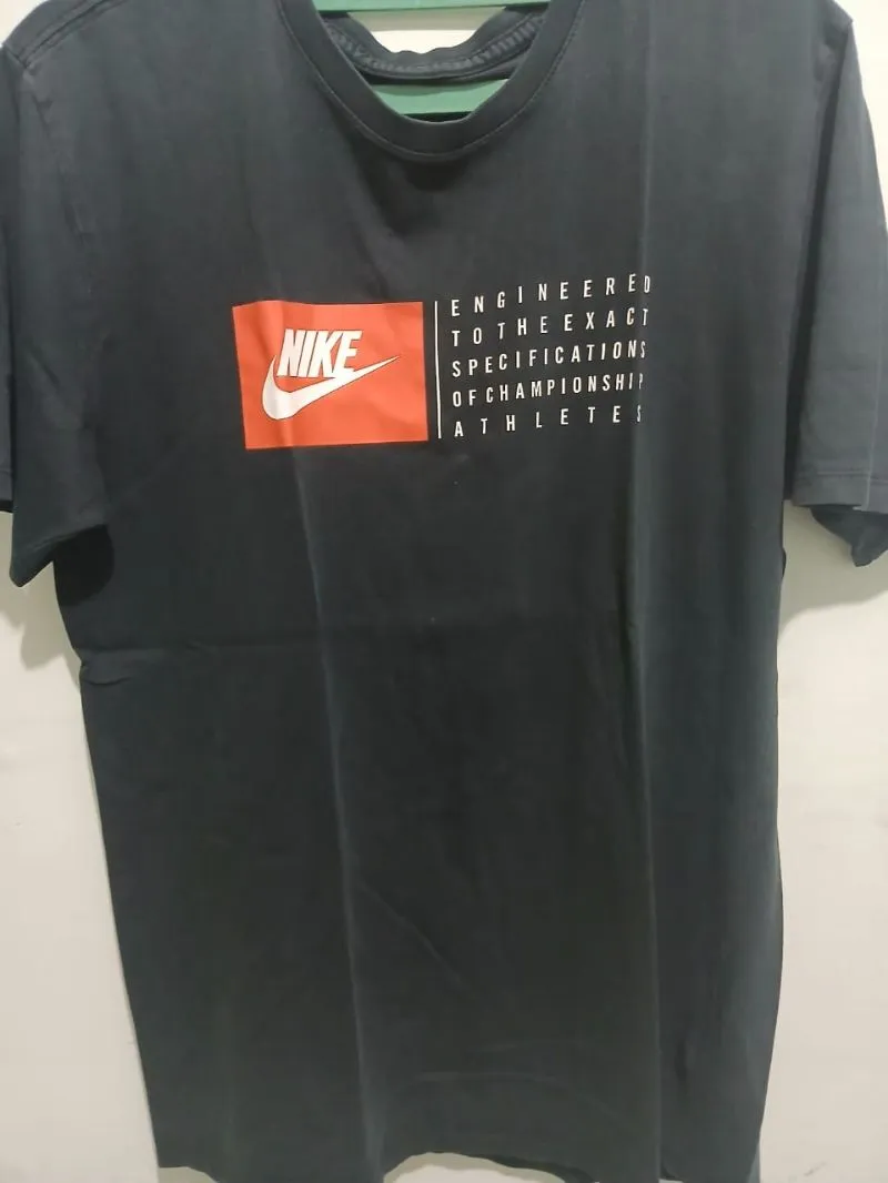 Nike Luxury T-shirt Pria black photo 1
