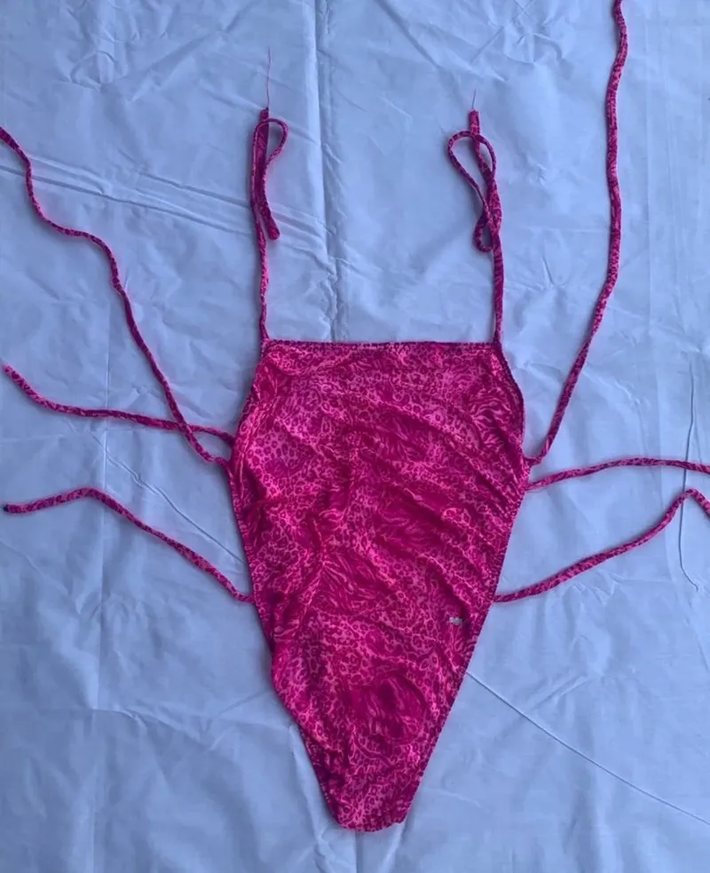 Y2K Swimwear Wanita pink photo 1