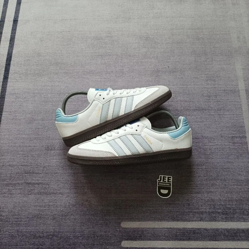 Adidas Streetwear Casual Sneakers Wanita white blue photo 1