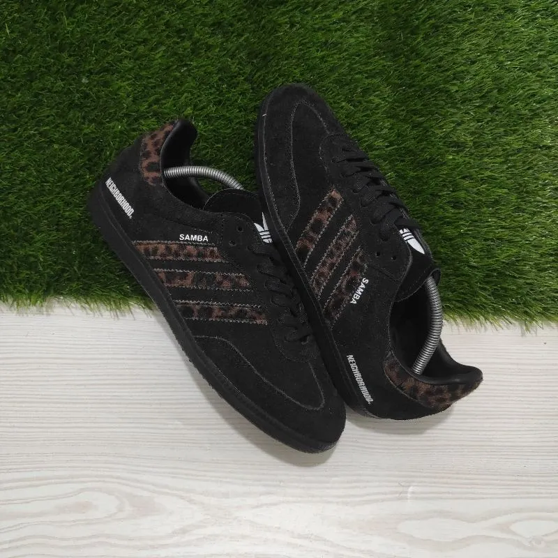 Adidas Casual Sneakers Pria brown black photo 1