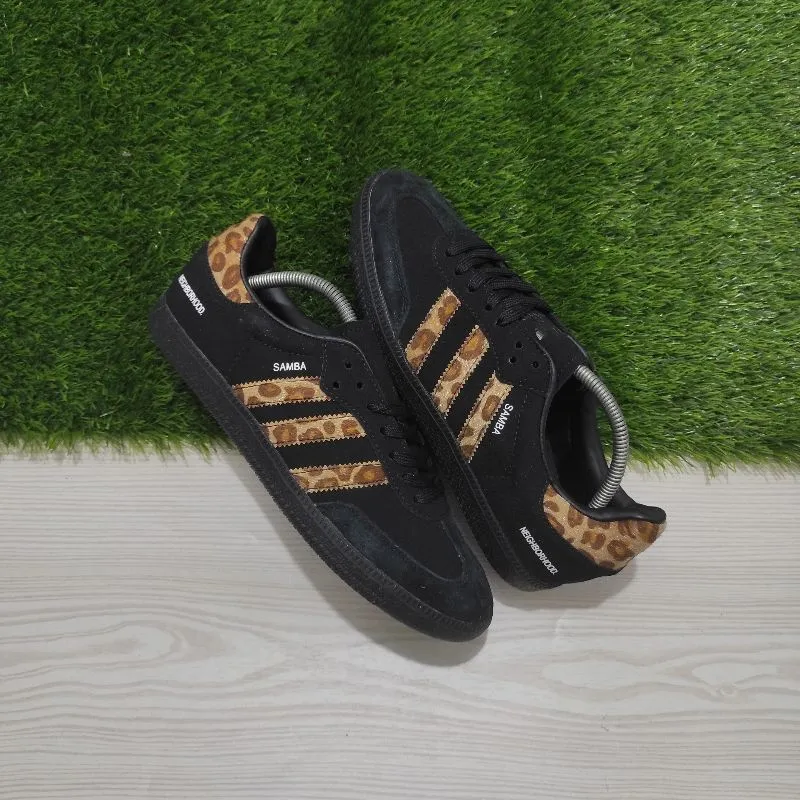 Adidas Casual Sneakers Pria brown black photo 1