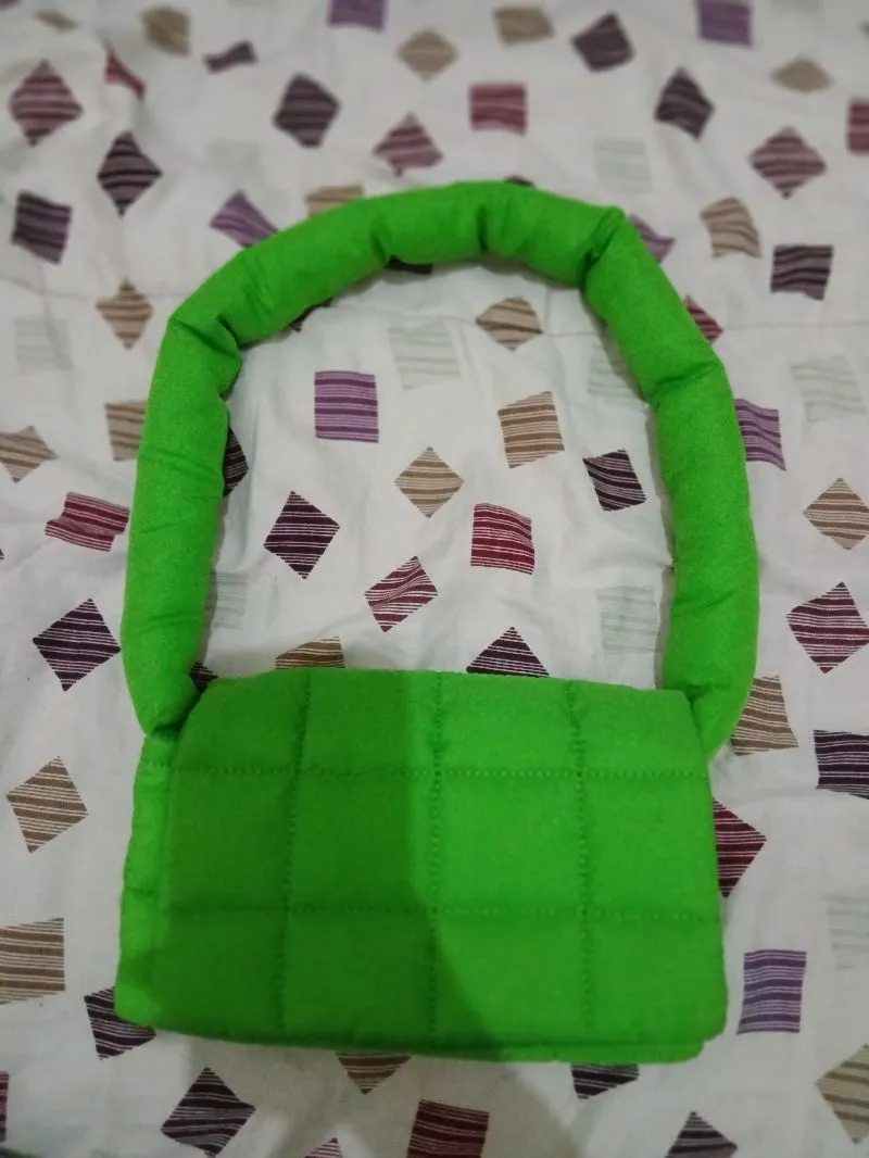 H&M Casual Shoulder bag Wanita green photo 1