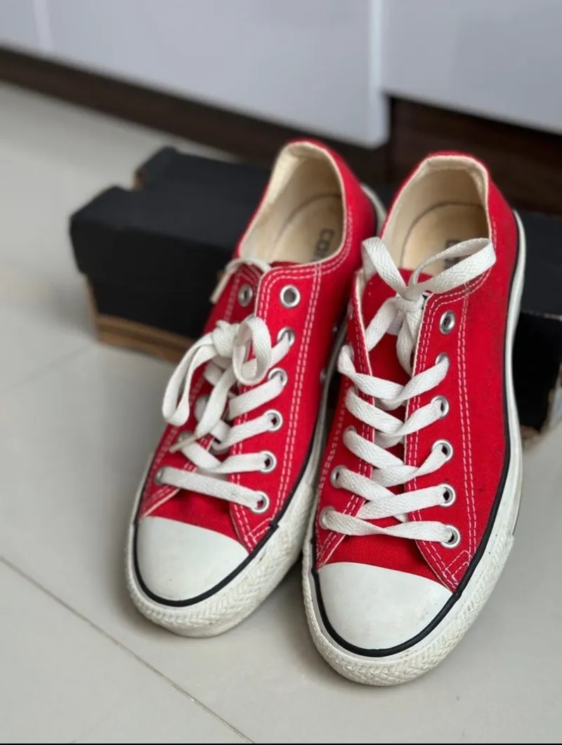 Converse Casual Sneakers Wanita red