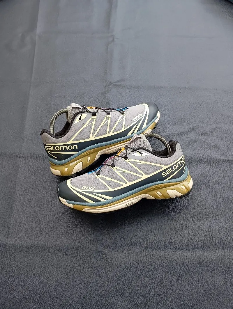 Salomon Casual Sneakers Pria tan photo 1