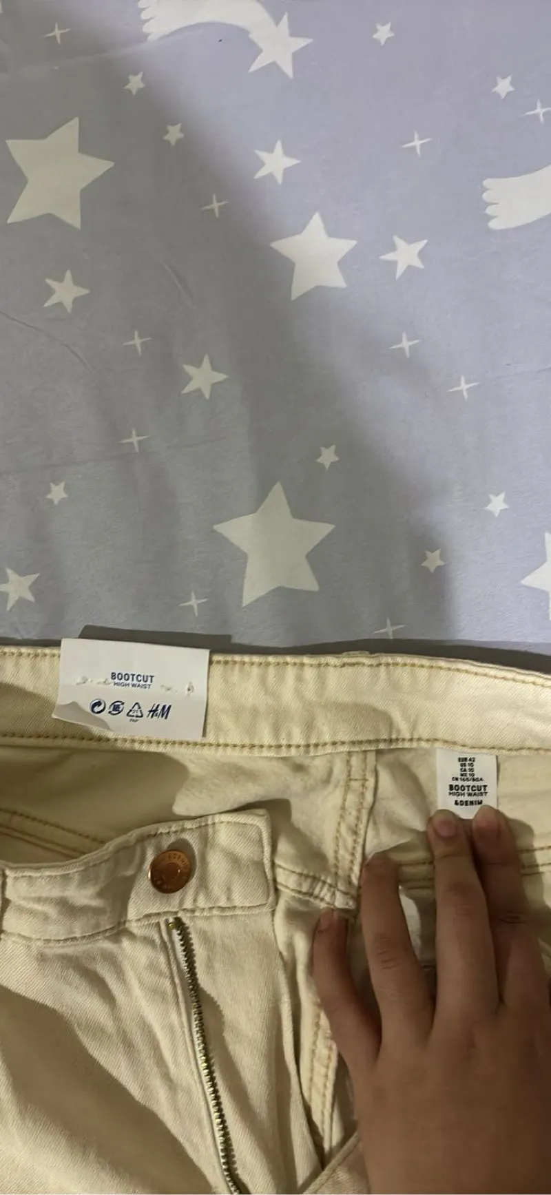 H&M Minimalist Casual High waisted jeans Wanita cream photo 1