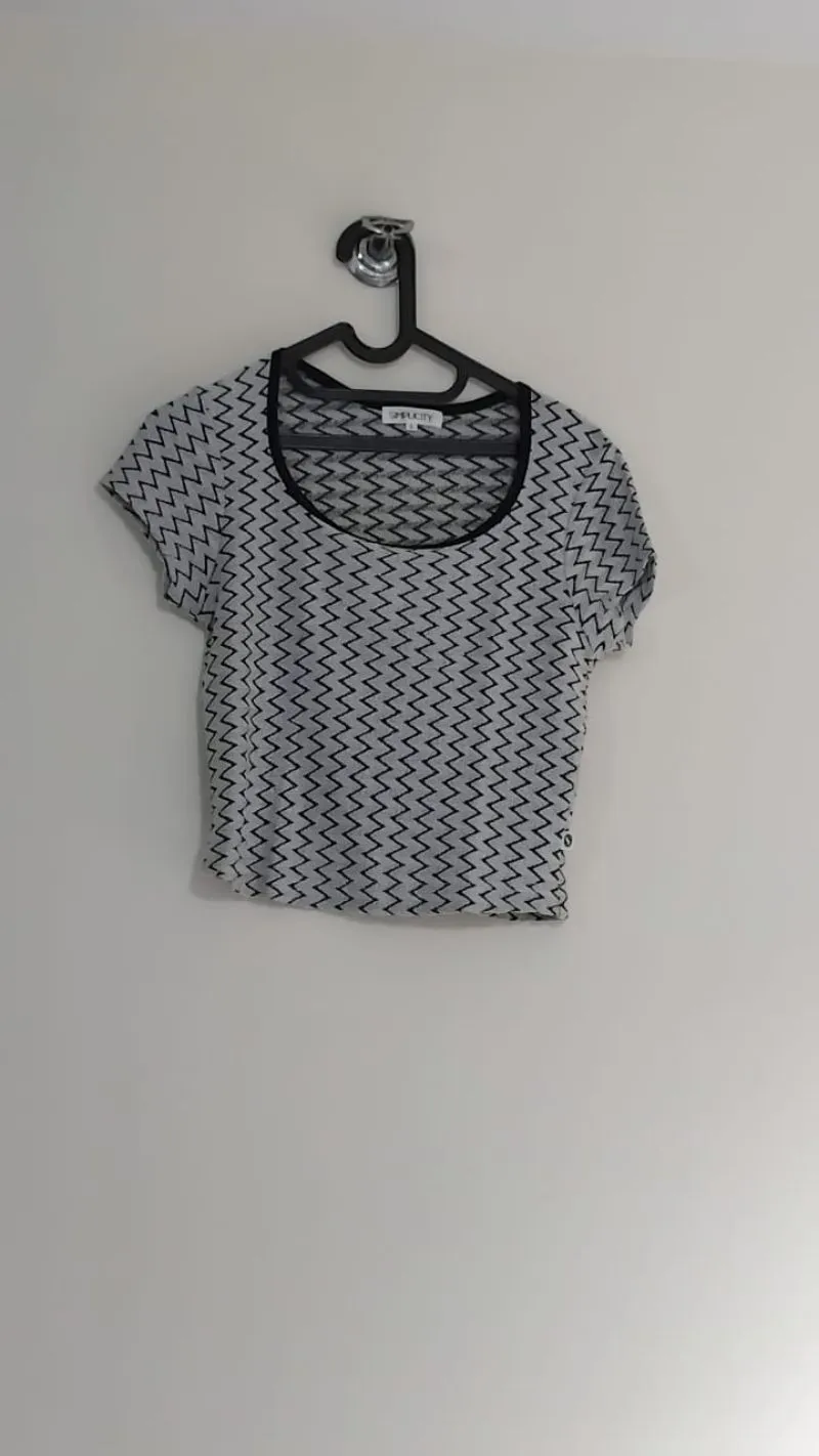 Casual Crop top Wanita white black photo 1