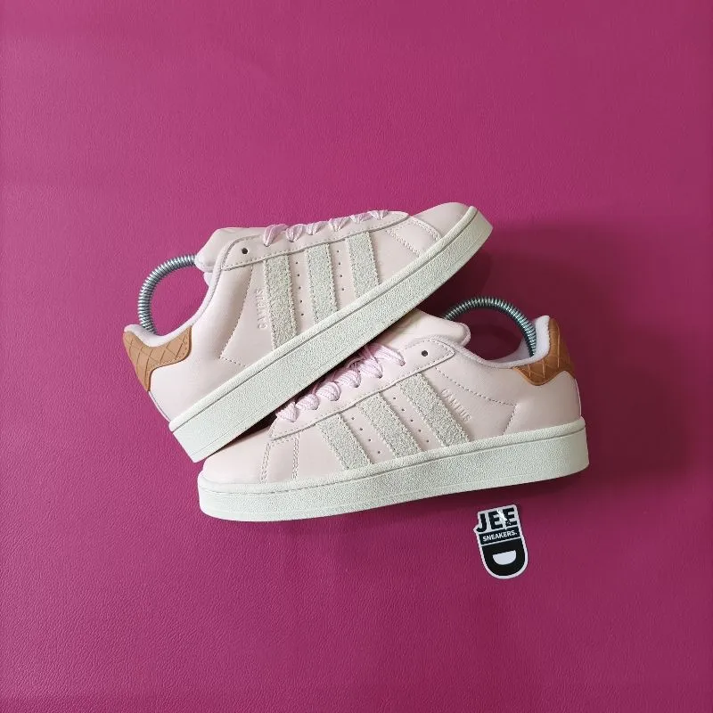 Adidas Streetwear Casual Sneakers Wanita white pink photo 1