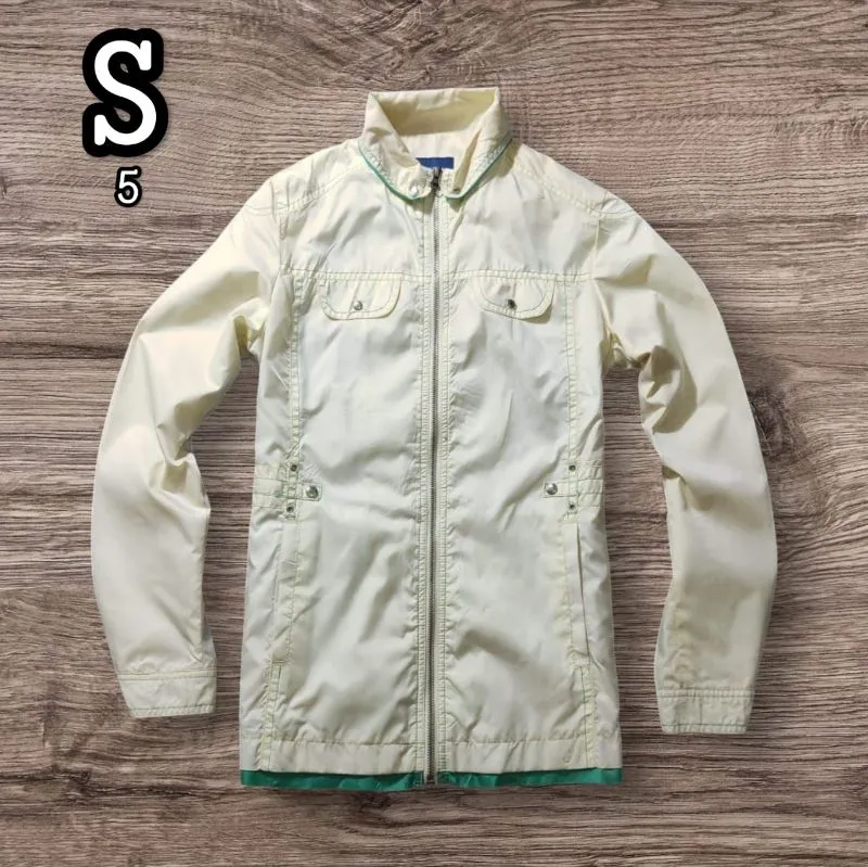 Casual Windbreaker Wanita cream photo 1