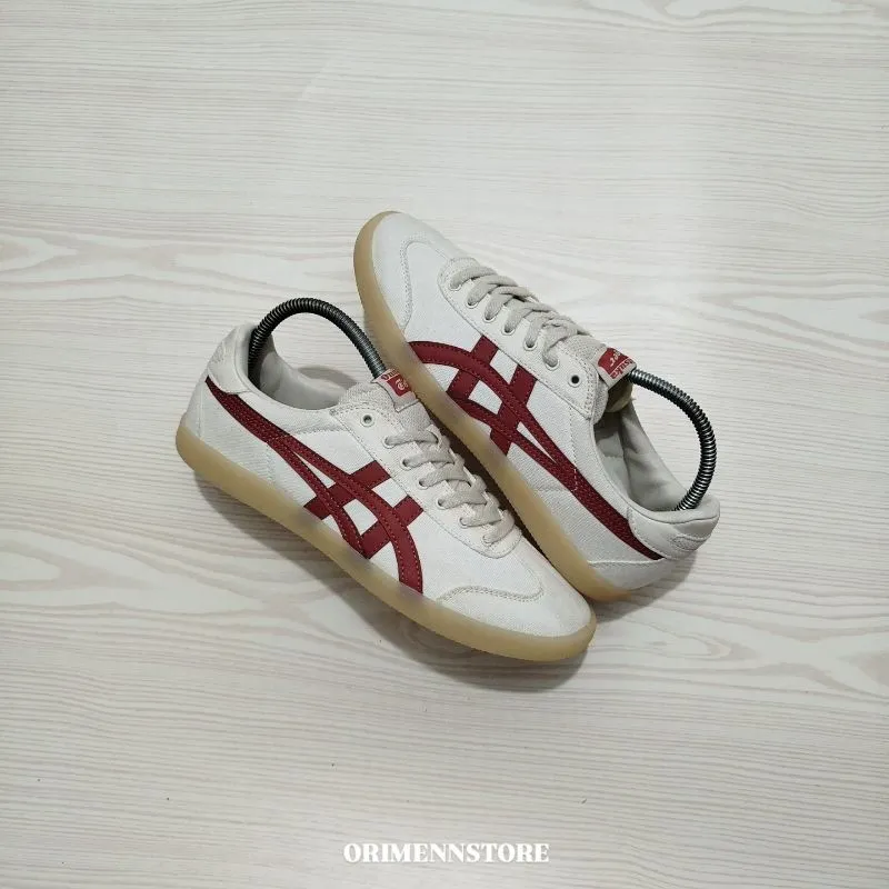 Onitsuka Tiger Casual Sneakers Pria white red photo 1