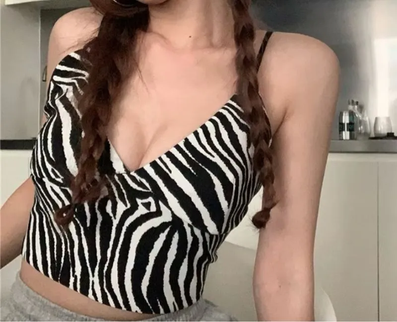 Casual Crop top Wanita white black photo 1