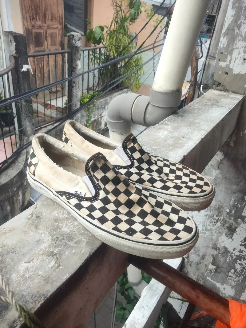 VANS Streetwear Sneakers Pria white black photo 1