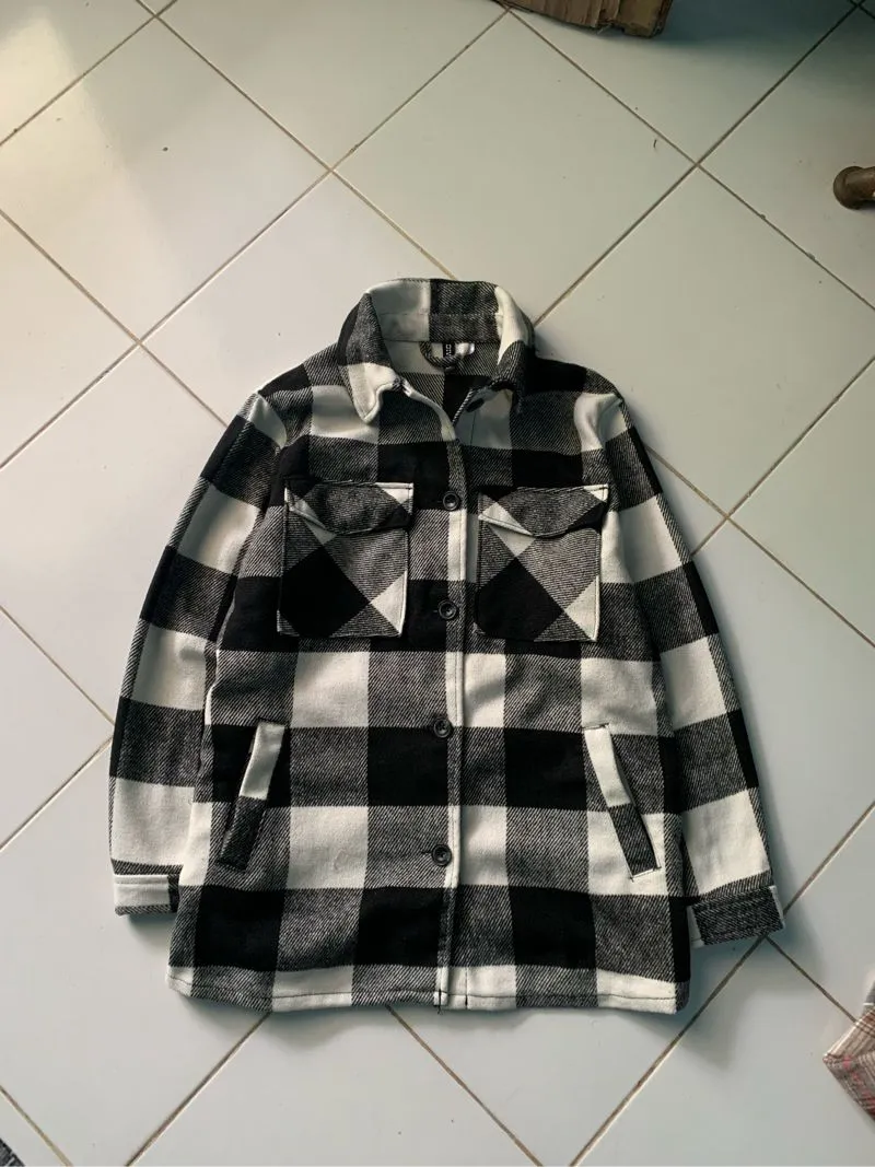 H&M Casual Denim jacket Pria white black photo 1