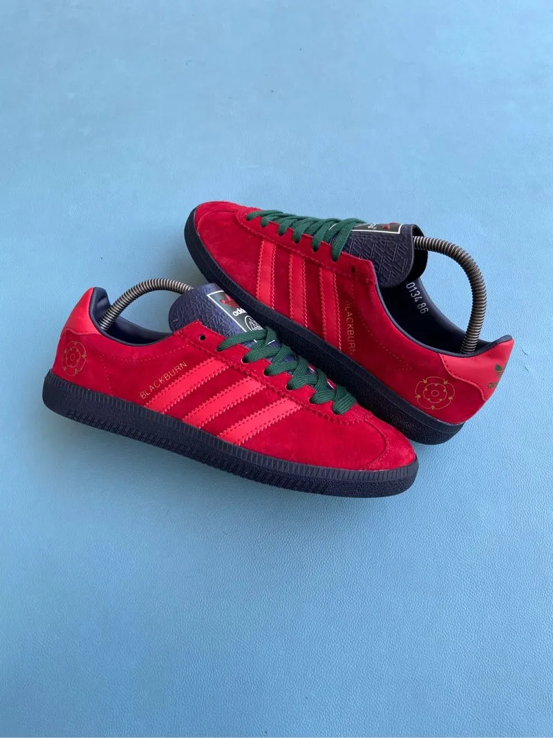 Adidas Casual Sneakers Pria red black photo 1