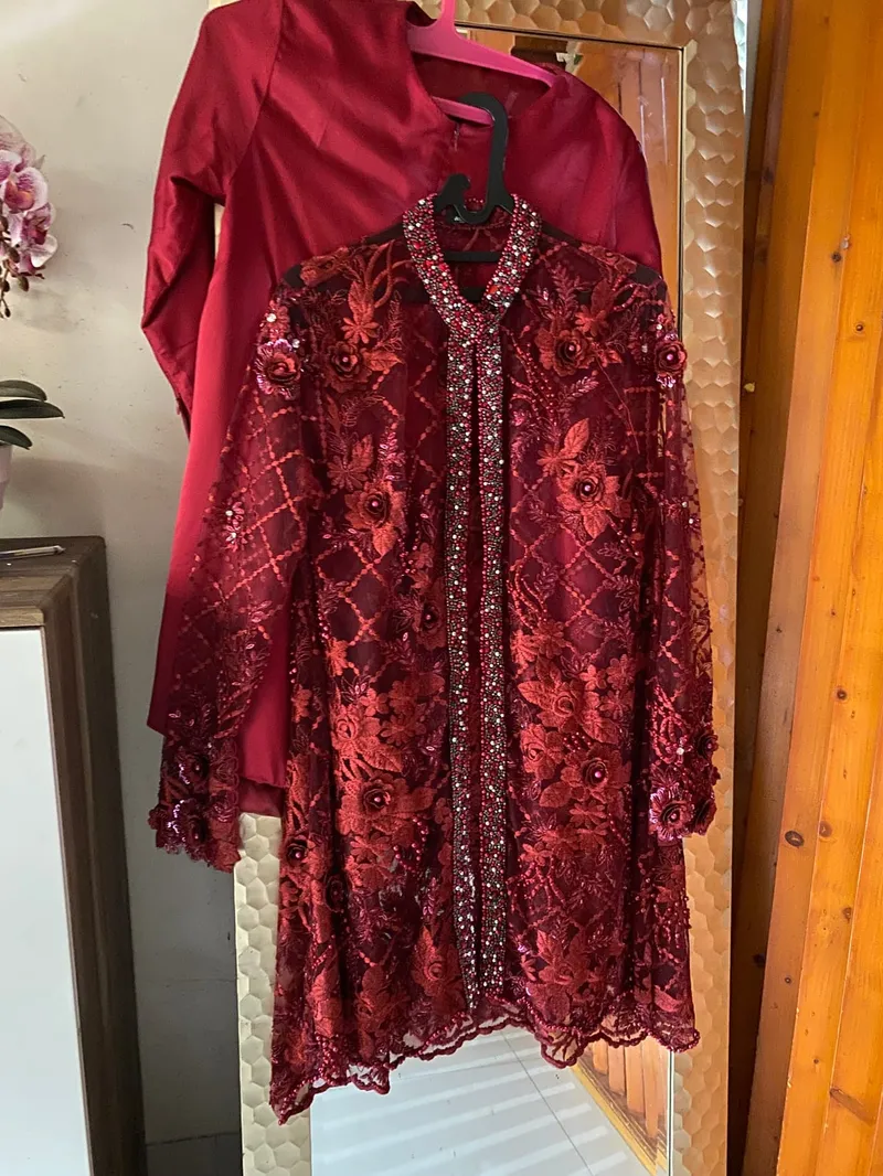 Muslim Pakaian Nasional Wanita red photo 1