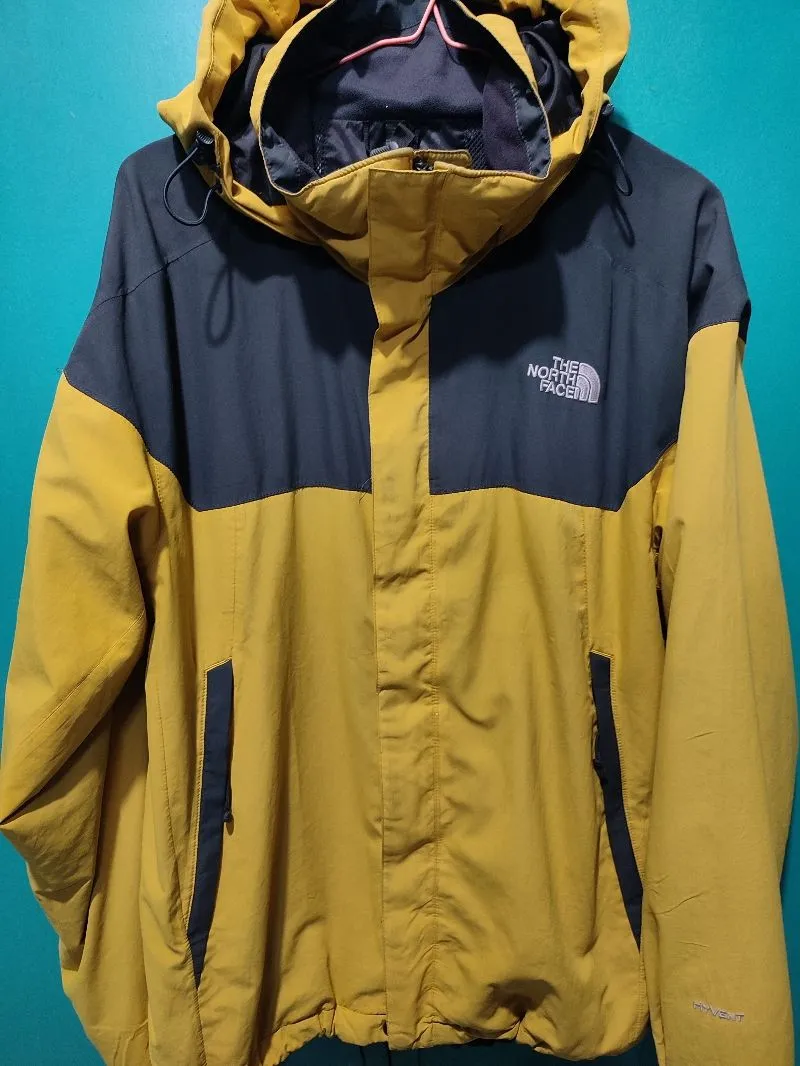 The North Face Gorpcore Windbreaker Pria black yellow photo 1