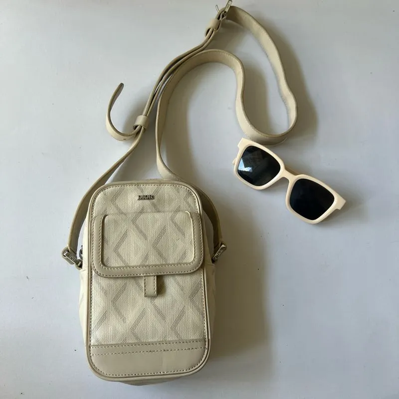 Dior Casual Crossbody Bag Wanita white gray photo 1