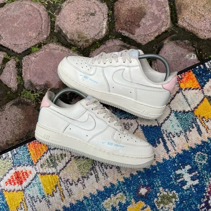 Nike Indie Casual Sneakers Wanita white pink photo 1