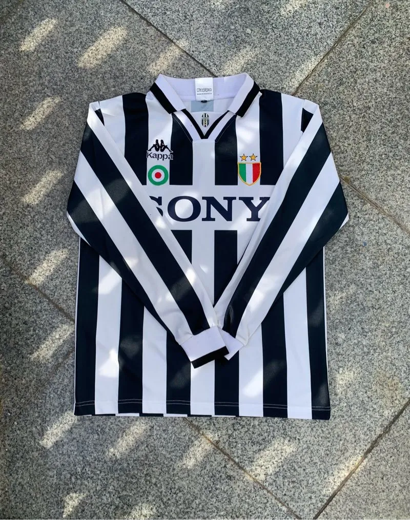 Kappa Vintage Casual Jersey Pria white black photo 1