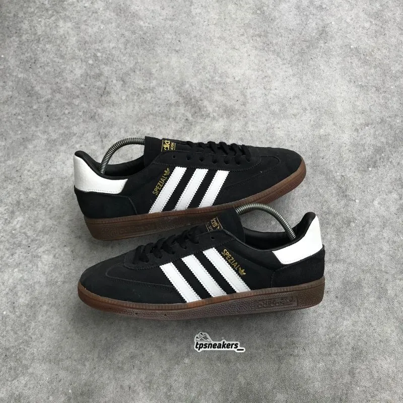 Adidas Casual Sneakers Pria white black photo 1