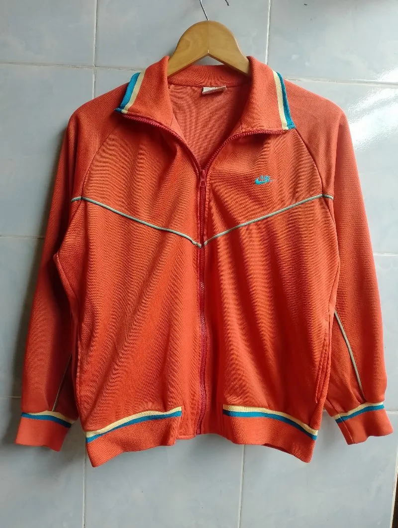 Nike Vintage Track jacket Pria red photo 1