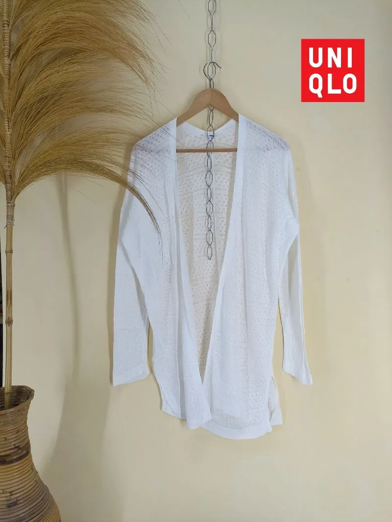 Uniqlo Luxury Minimalist Cardigan Wanita white photo 1